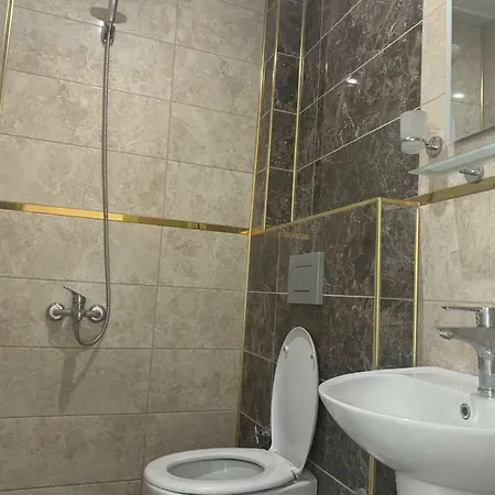 Готель Ustun Apart *